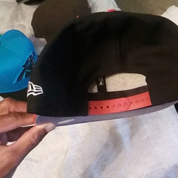 Snap back - Picture 2 of 4
